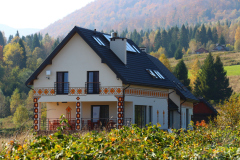 PENSJONAT-HORB-BUDYNEK-Z-ZEWNATRZ-51